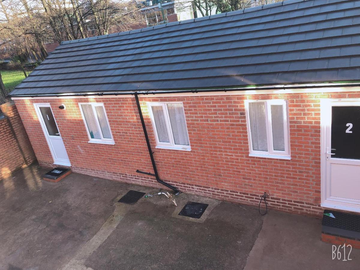 נוטינגהאם Flat 1 - Entire Modern Studio With En-Suite And Free Parking Close To Qmc, City Centre & Notts Uni מראה חיצוני תמונה